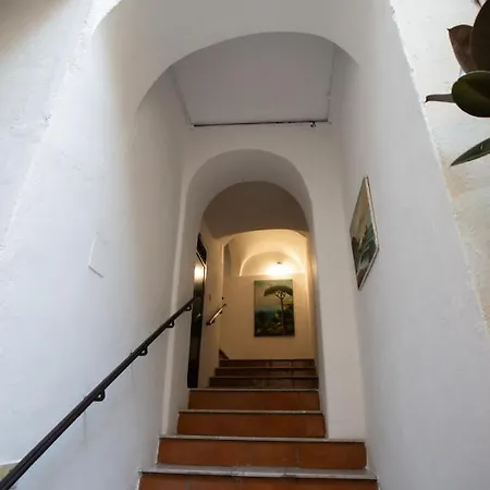 Canelli House Couette-café Sorrente