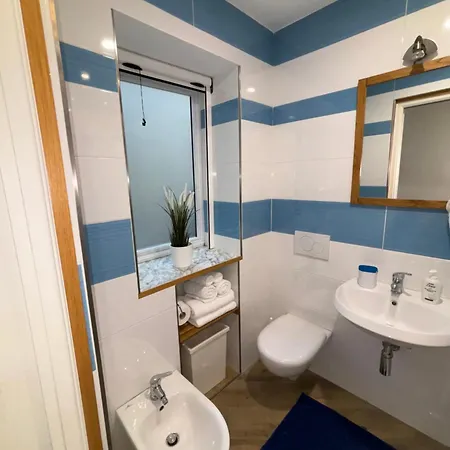 Canelli House Bed and Breakfast