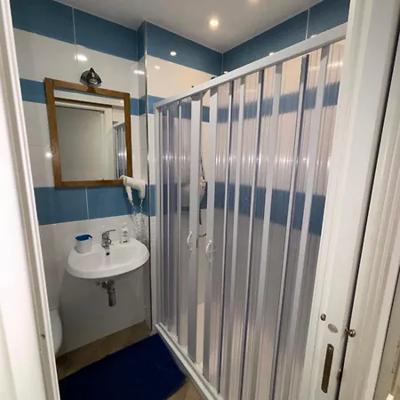 Bed and Breakfast Canelli House 3*